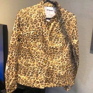 Chicos Leopard jacket with gold metallic detailing.